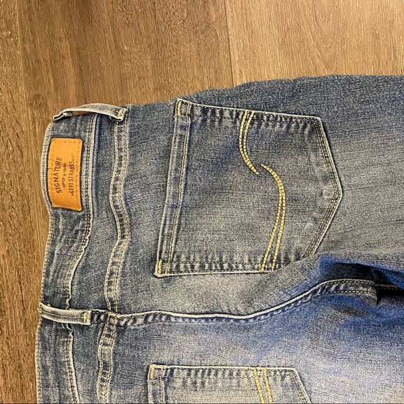 Capri Levi’s - Picture 5 of 5